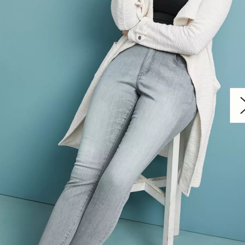 Pilcro and the Letterpress Anthropologie Light Grey High Rise Skinny Jeans 28
